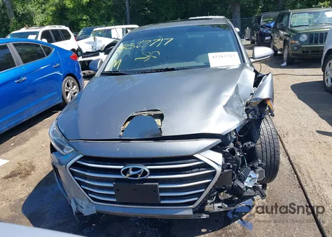 2018 Hyundai Elantra Value Edition z USA, uszkodzony, nr VIN 5NPD84LF9JH319256